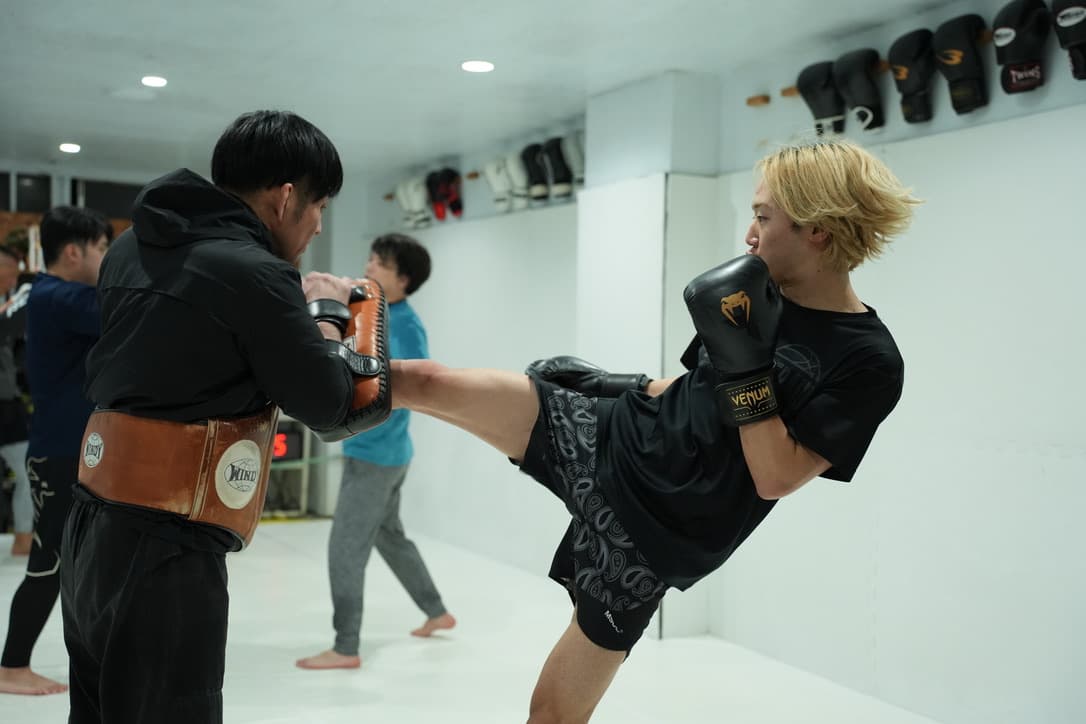 水曜キックボクシング クラス